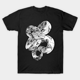 This snake has a skin full of skulls T-Shirt